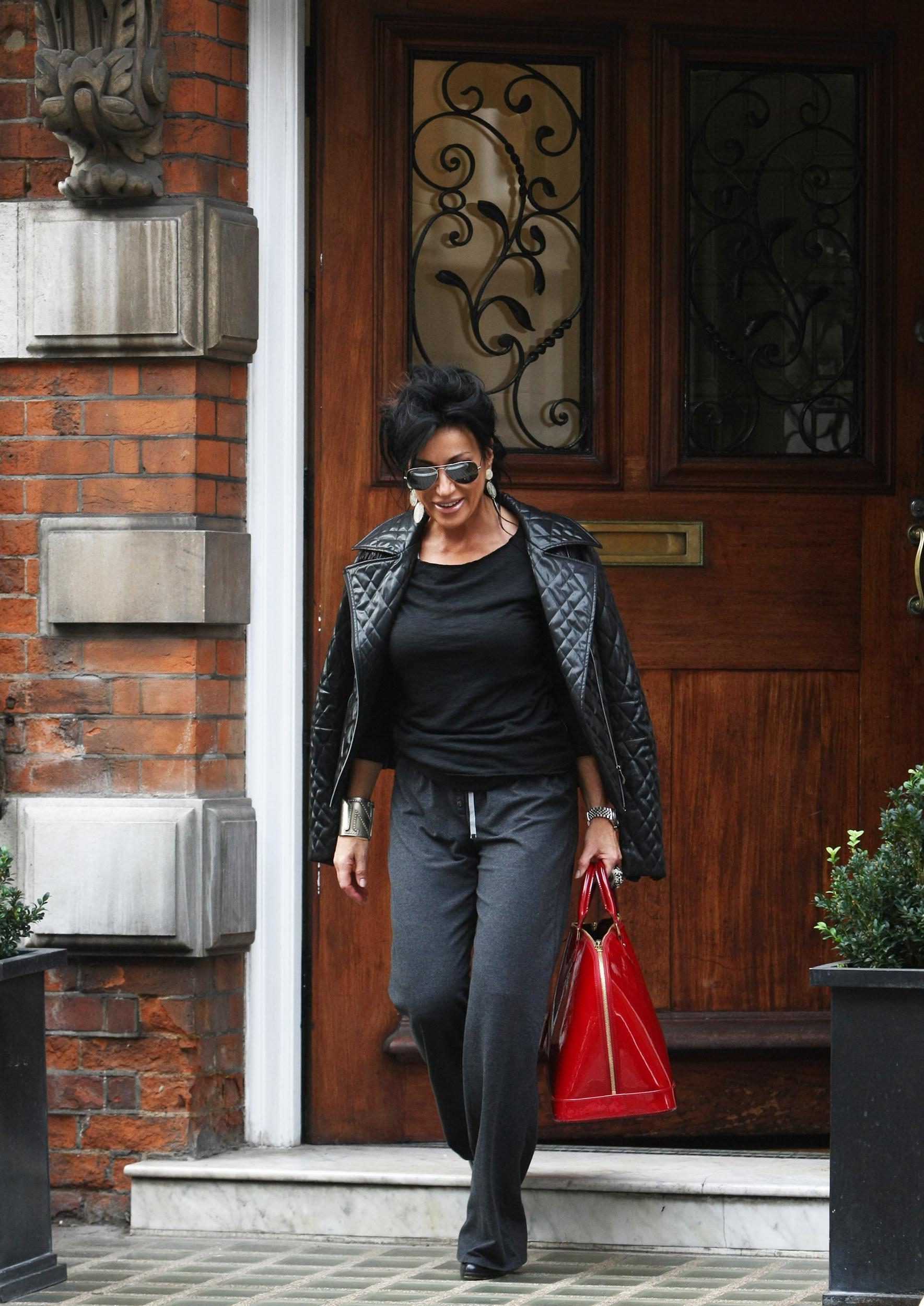 Nancy Dell'Olio is seen leaving a medical building on Harley Street | Picture 101287